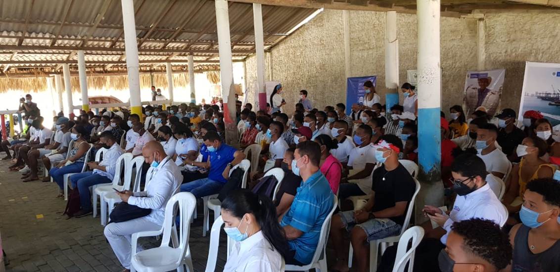 En Cartagena, se realizó feria para la inclusión laboral a jóvenes NARP